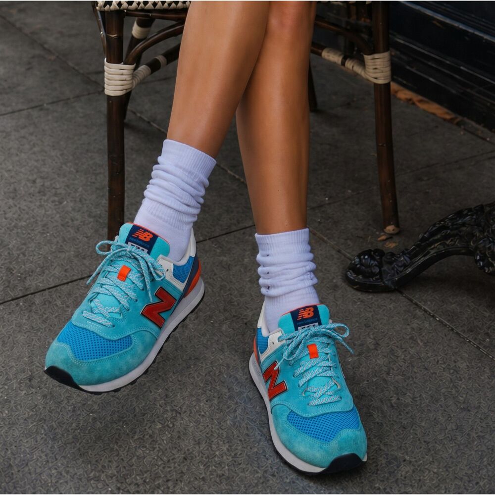 New Balance 574 Encap Womens Size 8 Blue Suede Athletic